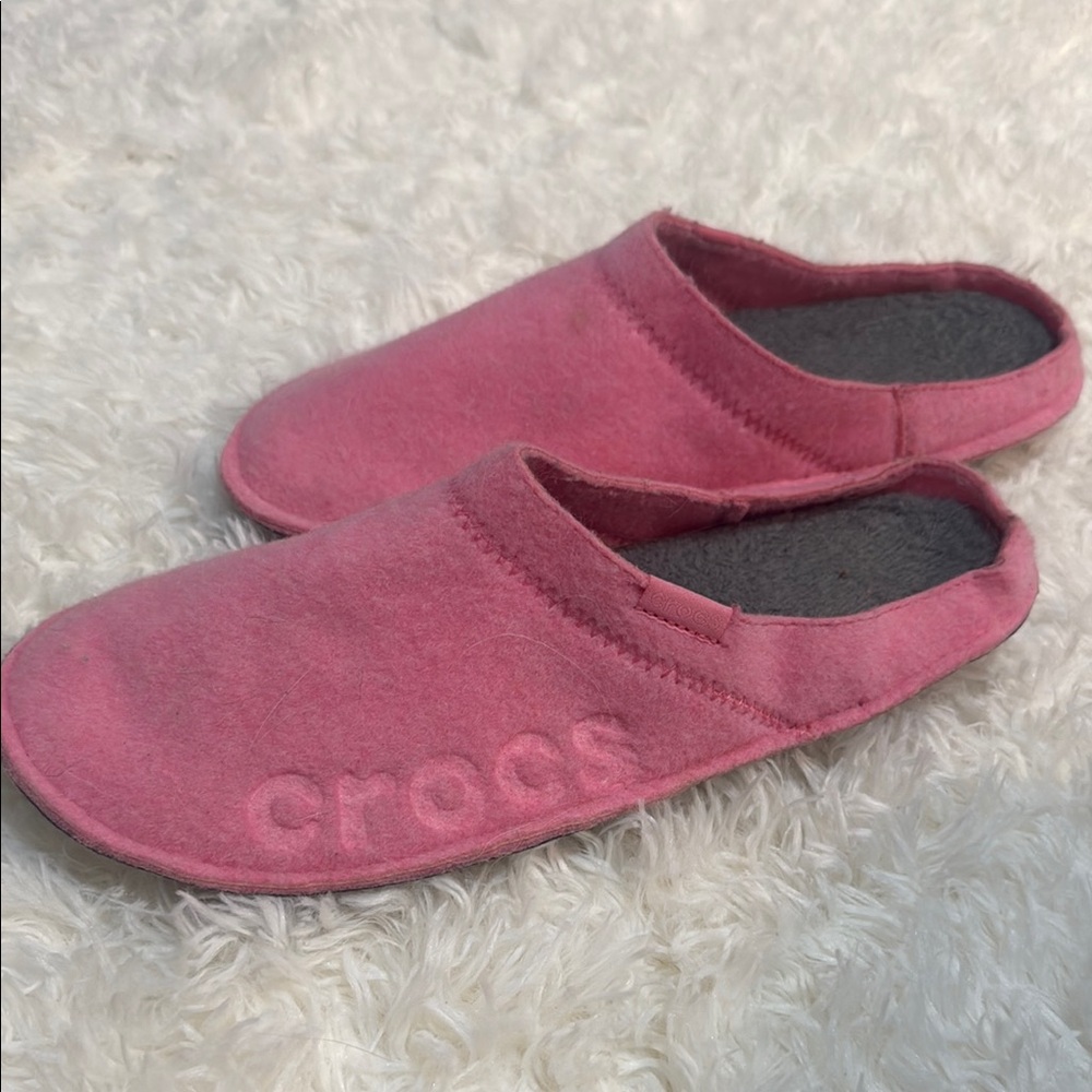 Crocs Pink Slip-On Slippers